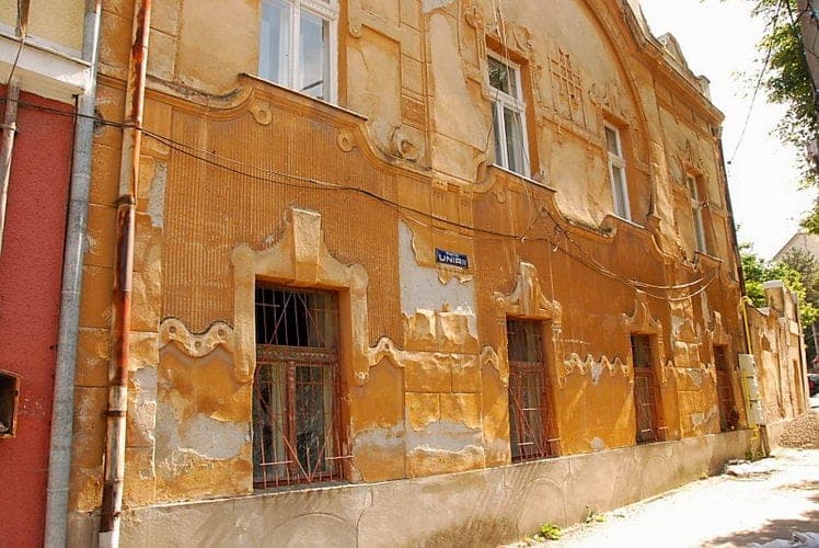 Stucco and plaster restoration on historic exterior by Lazar Stucco — project 3