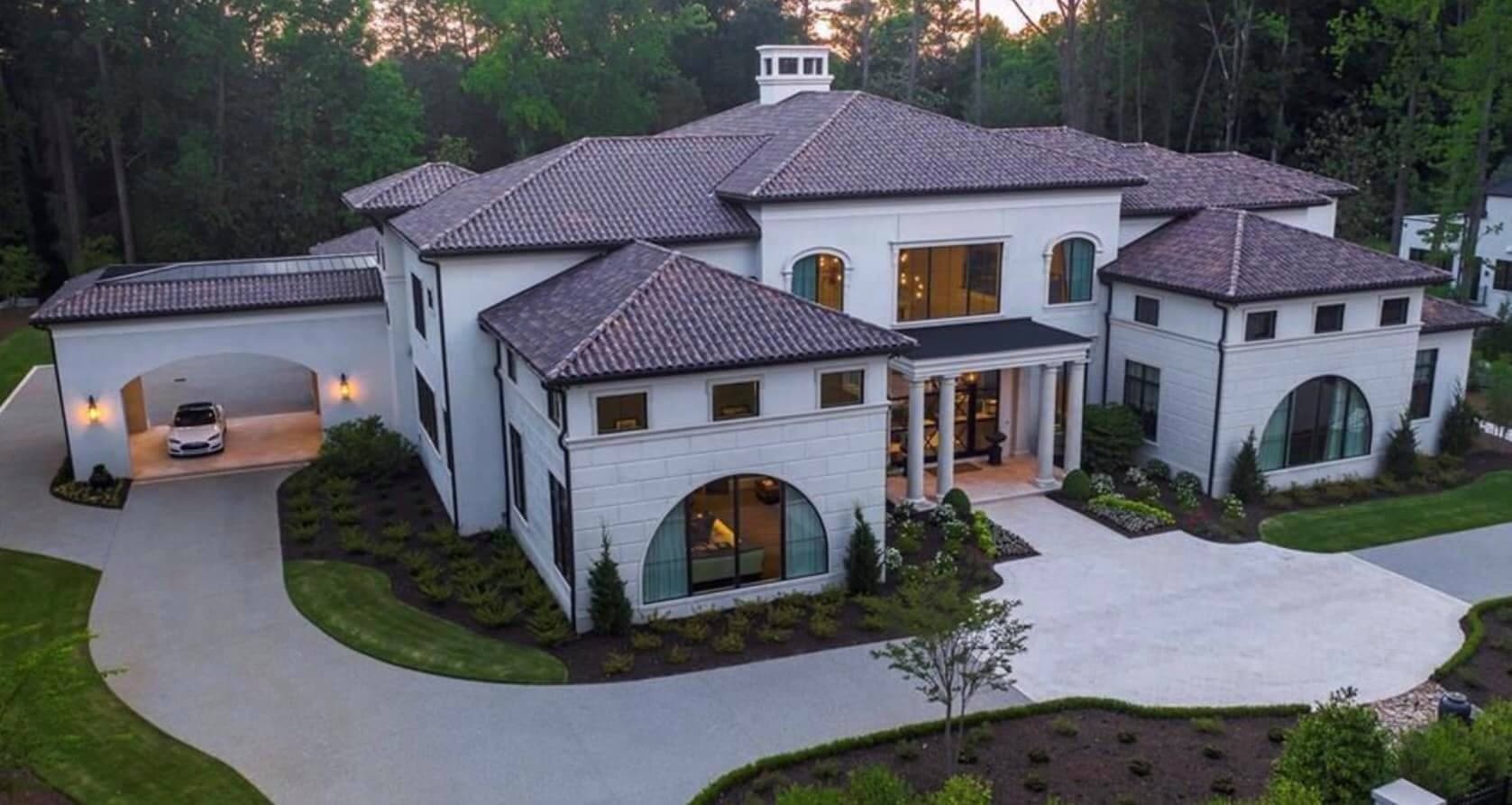 Hand-applied exterior stucco facade by Lazar Stucco, Atlanta — project 3