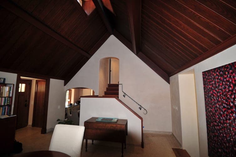 Interior plaster and Venetian finish work by Lazar Stucco — project 22