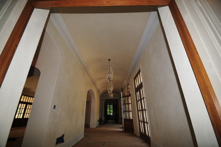 Interior plaster and Venetian finish work by Lazar Stucco — project 25